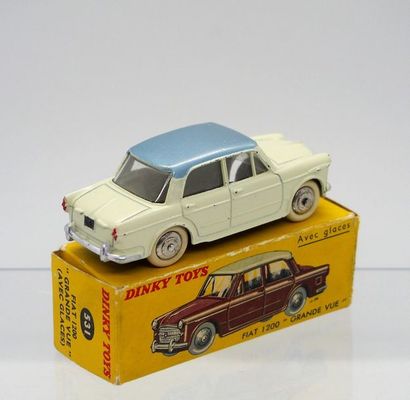 

Dinky-Toys – France - métal – 1/43e (1)...