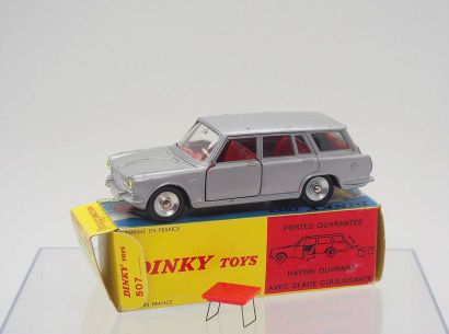 

Dinky-Toys – France - métal – 1/43e (1)...