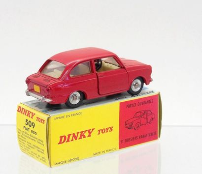 

Dinky-Toys – France - métal – 1/43e (1)...