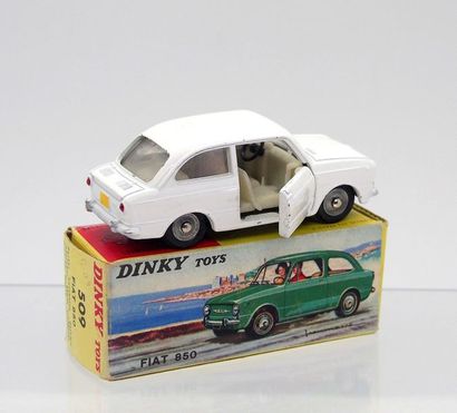 

Dinky-Toys – France - métal – 1/43e (1)...