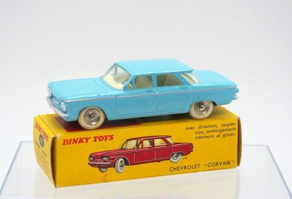 

Dinky-Toys – France - métal – 1/43e (1)...