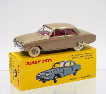 

Dinky-Toys – France - métal – 1/43e (1)...