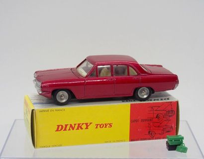 

Dinky-Toys – France - métal – 1/43e (1)...