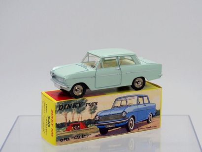 

Dinky-Toys – France - métal – 1/43e (1)...