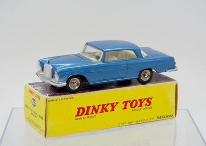 

Dinky-Toys – France - métal – 1/43e (1)...