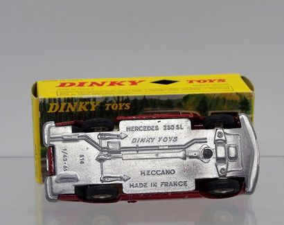 

Dinky-Toys – France - métal – 1/43e (1)...