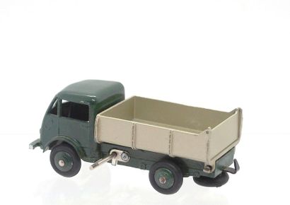

Dinky-Toys – France - métal – 1/43e (1)...