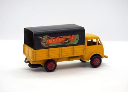 

Dinky-Toys – France - métal – 1/43e (1)...