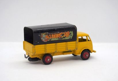 

Dinky-Toys – France - métal – 1/43e (1)...