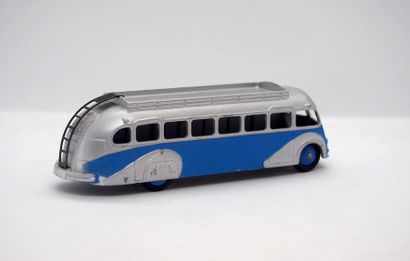 

Dinky-Toys – France - métal – 1/43e (1)...