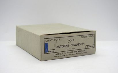 

Dinky-Toys – France – carton – 1/43e (1)...