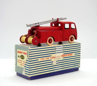 

Dinky-Toys – France - métal – 1/43e (1)...