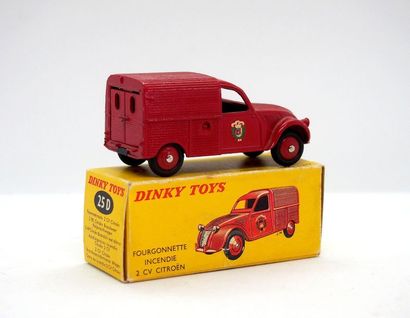 

Dinky-Toys – France - métal – 1/43e (1)...