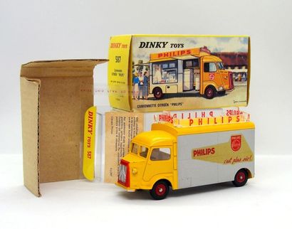 

Dinky-Toys – France - métal – 1/43e (1)...