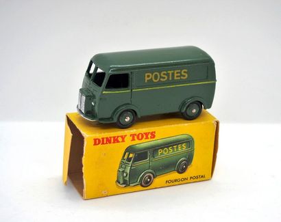 

Dinky-Toys – France - métal – 1/43e (1)...