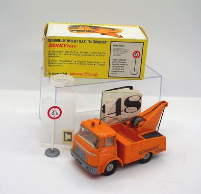 

Dinky-Toys – France - métal – 1/43e (1)...