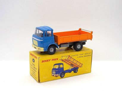 

Dinky-Toys – France - métal – 1/43e (1)...