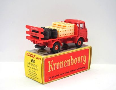 

Dinky-Toys – France - métal – 1/43e (1)...