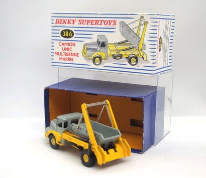 

Dinky-Toys – France - métal – 1/43e (1)...