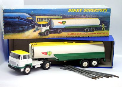 

Dinky-Toys – France - métal – 1/43e (1)...