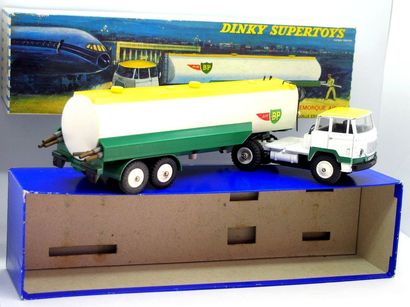 

Dinky-Toys – France - métal – 1/43e (1)...