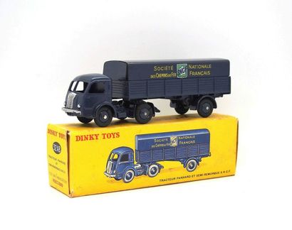 

Dinky-Toys – France - métal – 1/43e (1)...