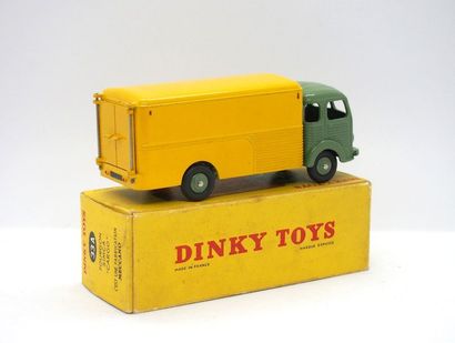 

Dinky-Toys – France - métal – 1/43e (1)...