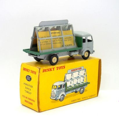 

Dinky-Toys – France - métal – 1/43e (1)...