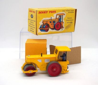 

Dinky-Toys – France - métal – 1/43e (1)...