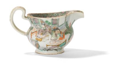 Saucière en porcelaine de Canton 

Chine,...