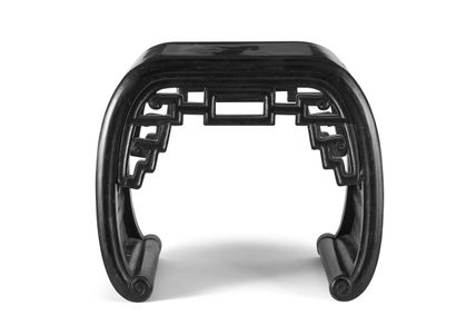 Paire de tabourets en bois et albâtre

Chine,...
