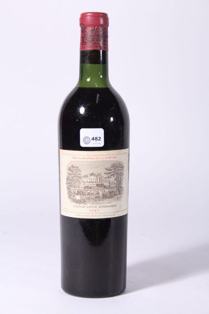 1947 - Château Lafite Rothschild
Pauillac...