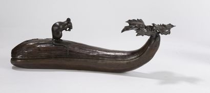 Bronze covered box 
Japan, early 20th century
Eggplant...