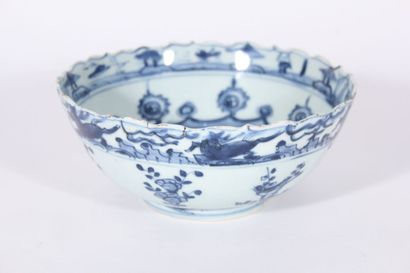 Blue and white porcelain bowl
China, 16th/17th...