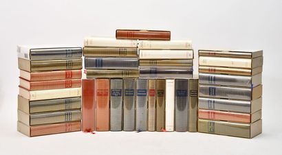 [LA PLÉIADE - CLASSIQUES]
Set of around 55...
