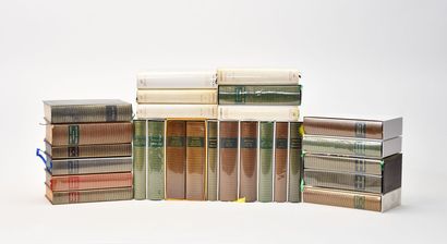 [LA PLÉIADE - VARIA]
Set of approx. 26 volumes...
