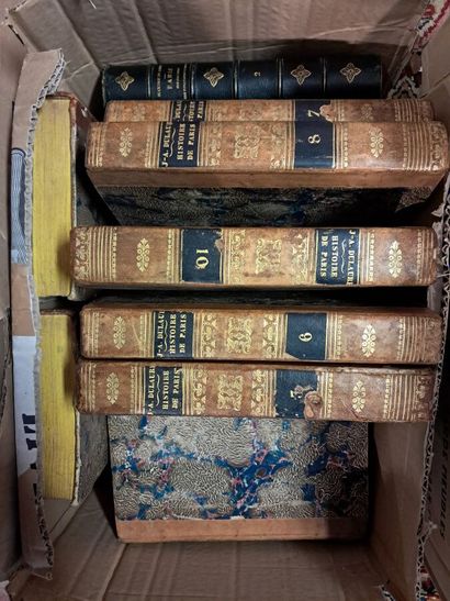 [PARIS - VERSAILLES]
1/ Set of 16 volumes...