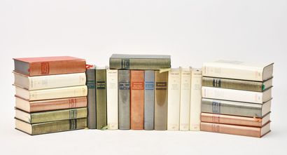 [LA PLÉIADE - CLASSIQUES]
Set of around 55...