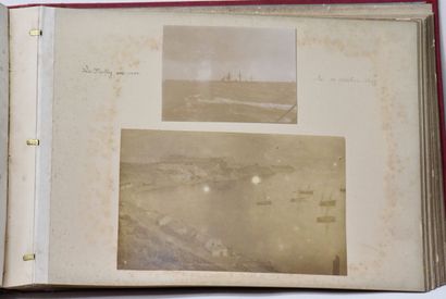 Photographs
XIXth CENTURY PHOTO ALBUMS
Reunion...