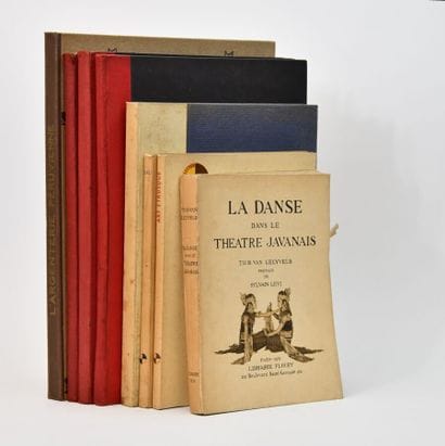[DOCUMENTATION - ART]
- HARCOURT (Raoul d'):...