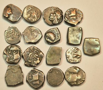 17 drachms with cross: Volques, Cuzance,...