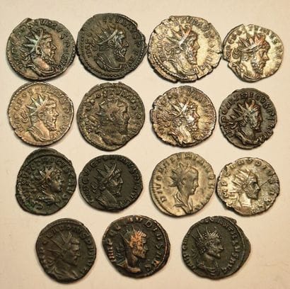 Lot of 15 Antoninians: Posthumus (7 ex.),...