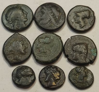 Italy. Lot of 9 bronzes: Larinum, Samnium,...