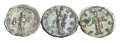 Batch of 3 Antoninians: Herennius Etruscus...