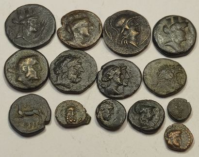Lot of 14 bronzes: Lycia, Pamphylia (2),...