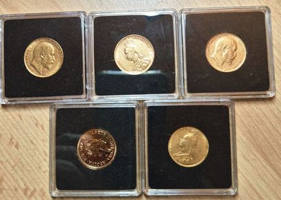 United Kingdom. Lot of 5 Sovereigns, various...