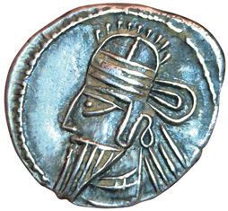 Osroes II. Drachma. Ecbatane. A/ Bust of...