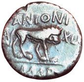 Fulvie (Marc Antony's wife). 42 B.C. Quinary....