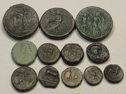 Italy. Lot of 12 bronzes: Lucania (3 ex....