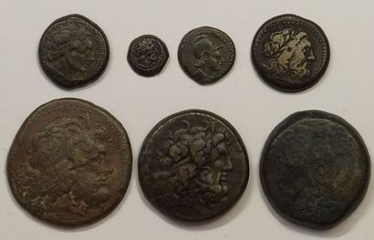 7 bronzes: Ptolemy IV. Various modules from...